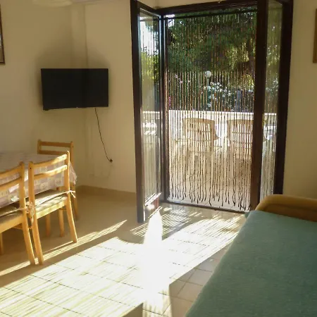 Apartment Apartman U Dardinu *
